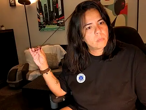 HannaJonns online show from 06-08-26, 03:29