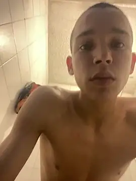 Snapshot of Axel_fox_08 chatting on 03-21-26, 08:34 Axel fox 08 online show from 03-21-26, 08:34