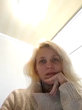 MiaLove183 online show from 03-30-26, 01:56