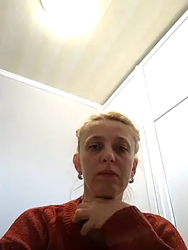 MiaLove183 online show from 04-05-26, 08:55