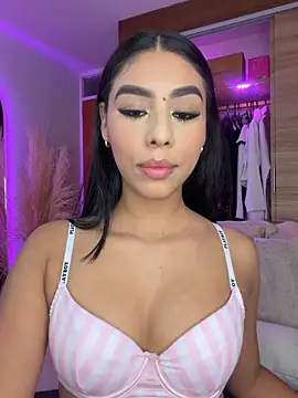 Rossie Blooms online show from 04-10-26, 09:52