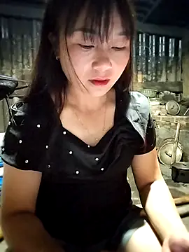 Cute-flowers online show from 04-26-26, 12:47