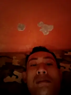 Snapshot of b0oooys chatting on 03-21-26, 03:33 b0oooys online show from 03-21-26, 03:33