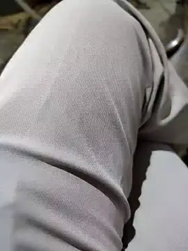 roselover2222 online show from 04-09-26, 08:03