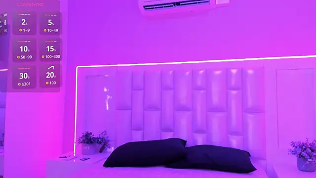 Snapshot of DaniandCute chatting on 04-15-26, 02:29 DaniandCute online show from 04-15-26, 02:29