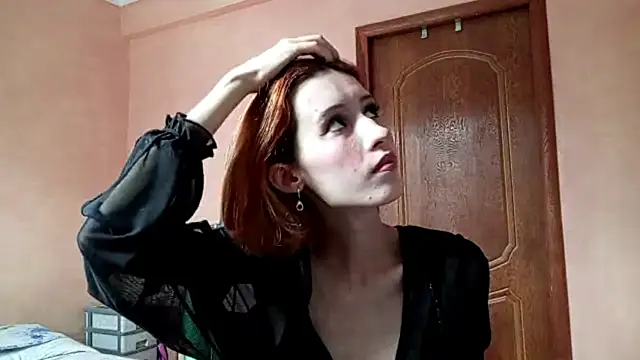 SirenFrost online show from 06-14-26, 02:41