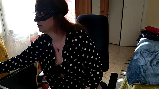 Chrismaturefrench online show from 04-06-26, 08:15