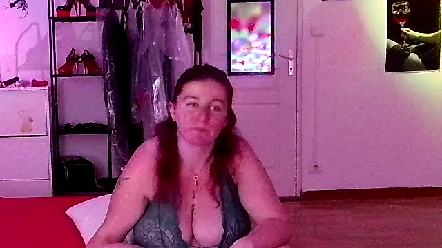 C0chonne59  online show from 03-24-26, 06:02