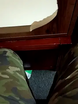 Snapshot of oneeyedwonder96 chatting on 03-28-26, 06:13 oneeyedwonder96 online show from 03-28-26, 06:13