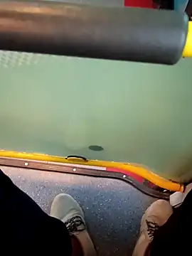 Snapshot of oneeyedwonder96 chatting on 04-11-26, 11:25 oneeyedwonder96 online show from 04-11-26, 11:25