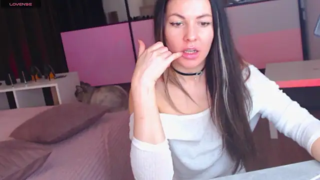 purrAmelinaa online show from 03-23-26, 06:01