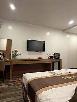 ocoq12 online show from 03-23-26, 01:48