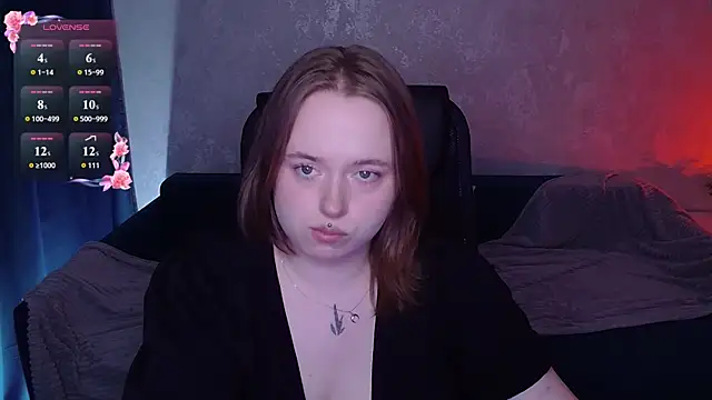 SelenaLily online show from 05-16-26, 05:23