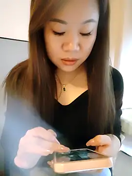 nina 520 online show from 03-22-26, 03:15