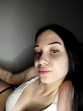 icedrosemarye online show from 04-12-26, 05:51