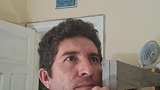 Sueliton2 online show from 03-23-26, 12:09