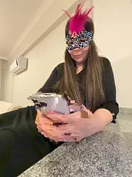 Snapshot of lilyums chatting on 04-18-26, 05:50 lilyums online show from 04-18-26, 05:50