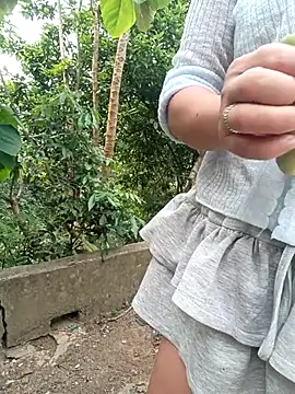 sena baby online show from 04-16-26, 07:42