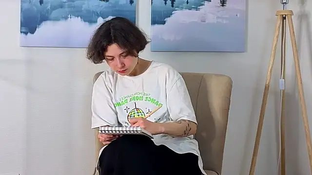 JazminViehman online show from 03-25-26, 07:14