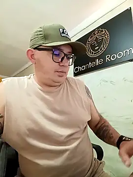 maximo daddy online show from 04-18-26, 08:31