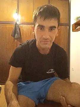 Snapshot of Tomasselo chatting on 03-31-26, 02:46 Tomasselo online show from 03-31-26, 02:46