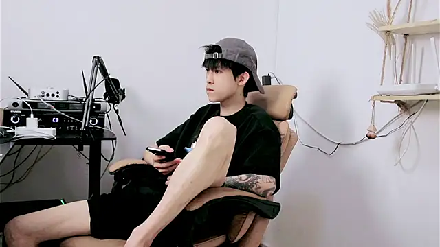 zzzzppp3 online show from 07-13-26, 03:31
