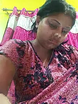 Snapshot of itz-soniya67 chatting on 03-26-26, 10:48 itz-soniya67 online show from 03-26-26, 10:48