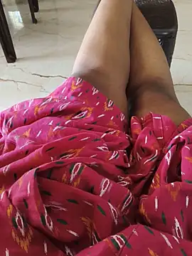 Tamil-swathi99 online show from 05-28-26, 02:31
