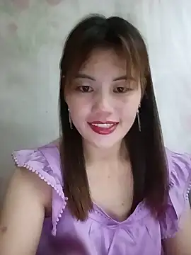 Snapshot of meg_06 chatting on 05-31-26, 02:35 meg 06 online show from 05-31-26, 02:35