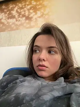 Snapshot of AForbiddenFlower chatting on 04-01-26, 09:43 AForbiddenFlower online show from 04-01-26, 09:43