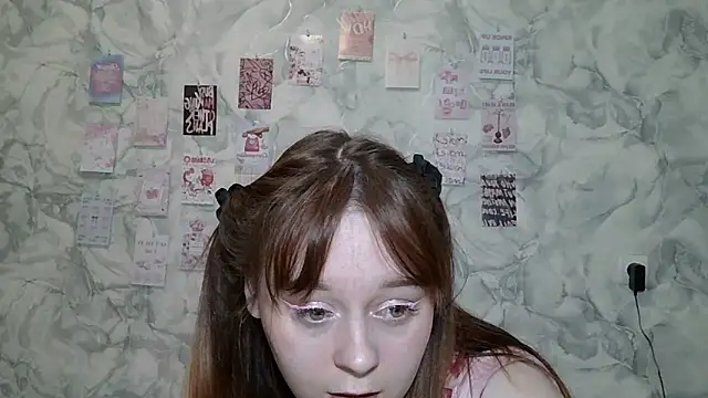 Snapshot of Jenny_Kiss_ chatting on 03-30-26, 05:58 Jenny Kiss online show from 03-30-26, 05:58
