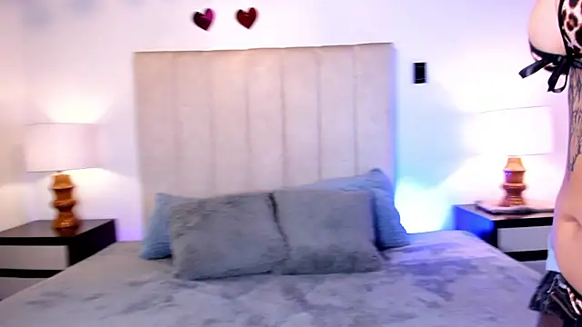 Snapshot of Bella_girl69 chatting on 03-25-26, 03:34 Bella girl69 online show from 03-25-26, 03:34