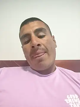 Snapshot of EdwiinR chatting on 03-24-26, 08:47 EdwiinR online show from 03-24-26, 08:47