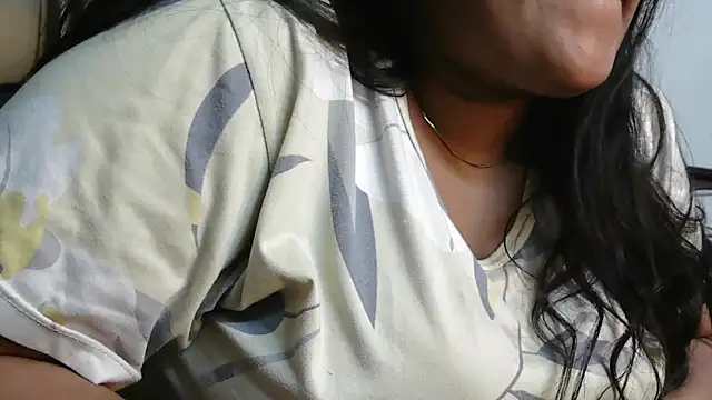 Snapshot of Choco_QueenX chatting on 04-02-26, 06:49 Choco QueenX online show from 04-02-26, 06:49