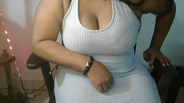 Choco QueenX online show from 05-03-26, 02:56