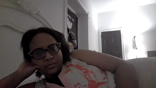 Snapshot of biancadoesit chatting on 03-28-26, 05:07 biancadoesit online show from 03-28-26, 05:07