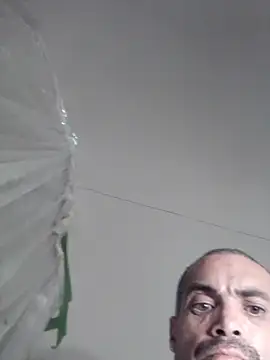 Snapshot of wesstfine chatting on 04-09-26, 07:03 wesstfine online show from 04-09-26, 07:03