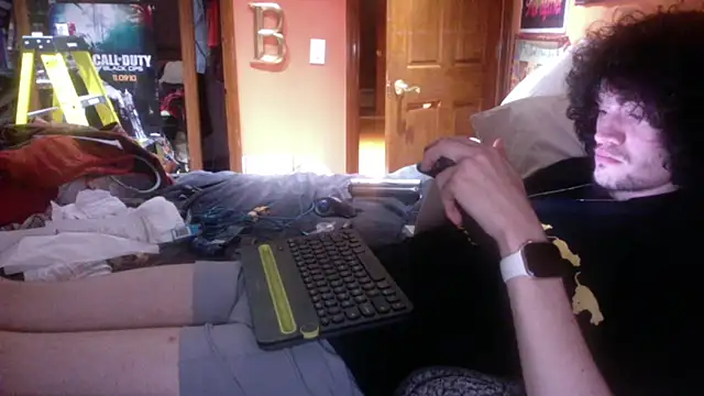 Teddy4420 online show from 05-12-26, 12:41