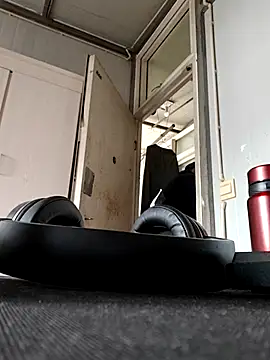 dyjdddttj online show from 03-25-26, 01:11