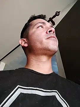 Gabriel leon33 online show from 03-24-26, 06:35