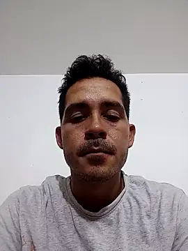 Gabriel leon33 online show from 04-11-26, 05:23