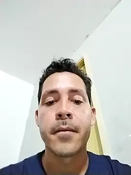 Gabriel leon33 online show from 04-19-26, 08:13