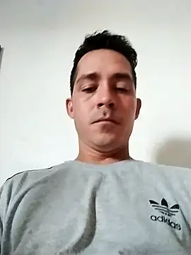 Gabriel leon33 online show from 06-11-26, 09:46