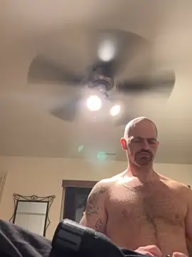 whitelioncody online show from 04-25-26, 05:54