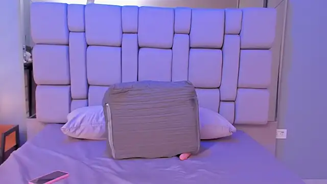 Lucy bigboobss online show from 04-01-26, 11:33