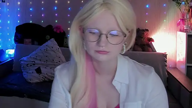 JulietFisher online show from 06-25-26, 03:28