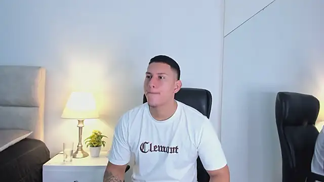 Chriss Diamond online show from 06-06-26, 08:35