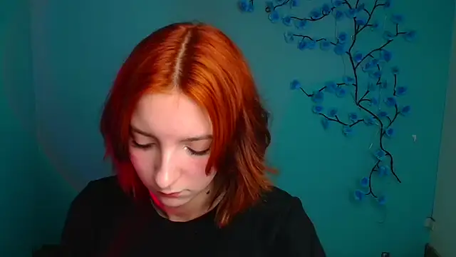 Butterfly Milly online show from 03-25-26, 02:01