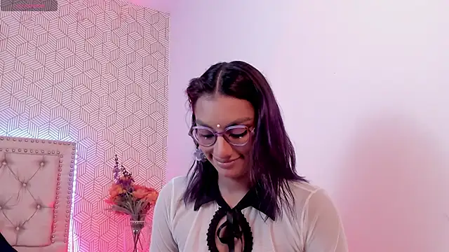 Snapshot of ValeAlvarez_ chatting on 04-04-26, 07:22 ValeAlvarez online show from 04-04-26, 07:22