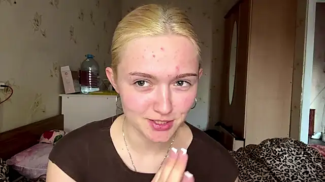 Sophia Blonde online show from 04-08-26, 02:28